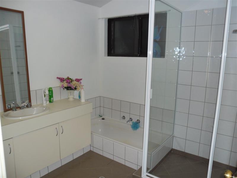 SAM_0027 (Medium).JPG