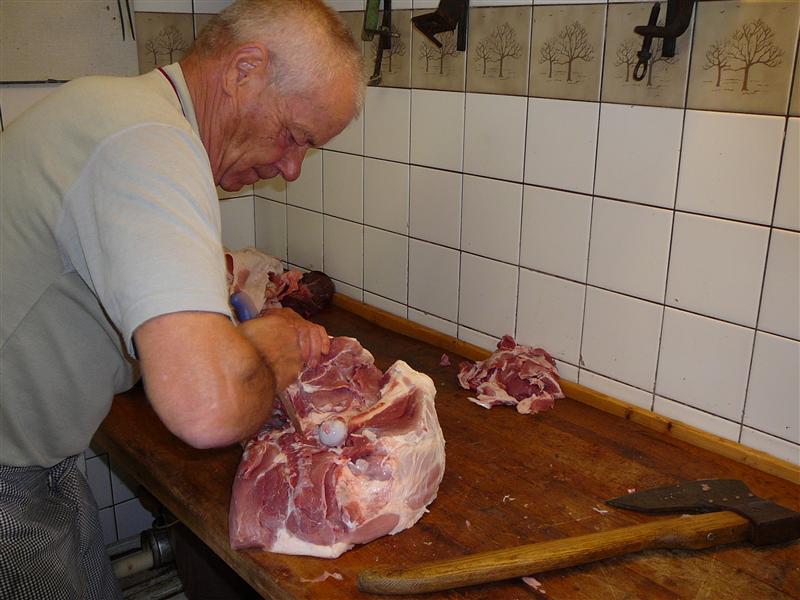 P1030367 (Custom).JPG