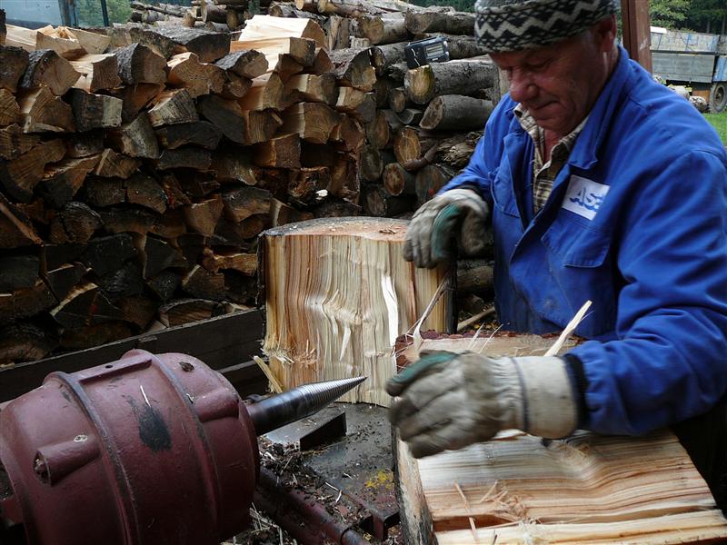 P1030957 (Custom).JPG